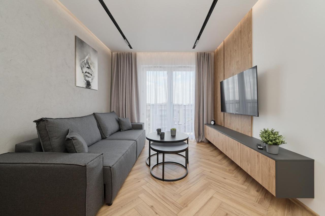 Exclusive Apartment With Balcony & Parking Wroclaw By Renters Prestige Екстериор снимка