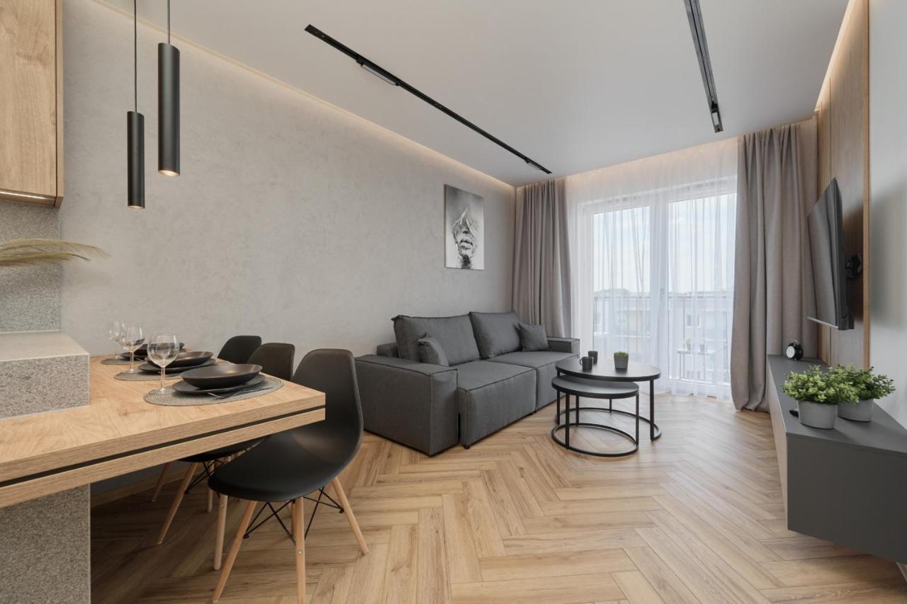 Exclusive Apartment With Balcony & Parking Wroclaw By Renters Prestige Екстериор снимка