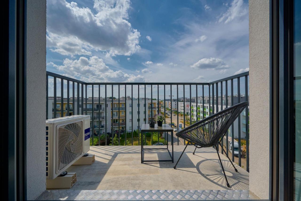 Exclusive Apartment With Balcony & Parking Wroclaw By Renters Prestige Екстериор снимка