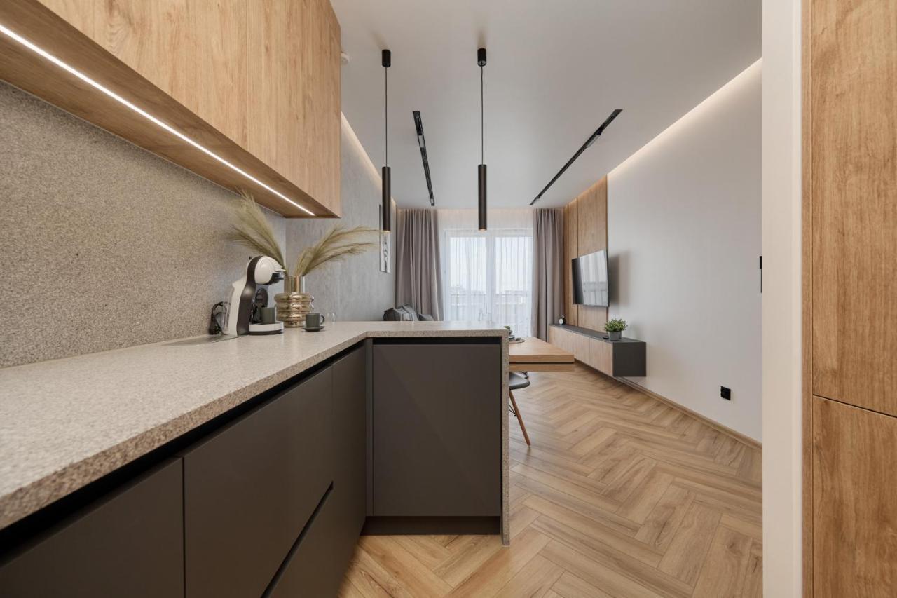 Exclusive Apartment With Balcony & Parking Wroclaw By Renters Prestige Екстериор снимка